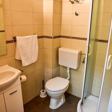 Sunrise House Apartments Улцинь Экстерьер фото