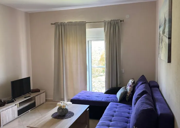Sunrise House Apartments
